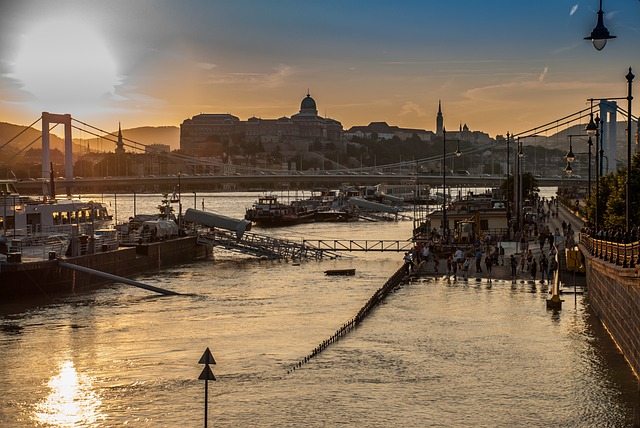 Sea water overflowing into a city 