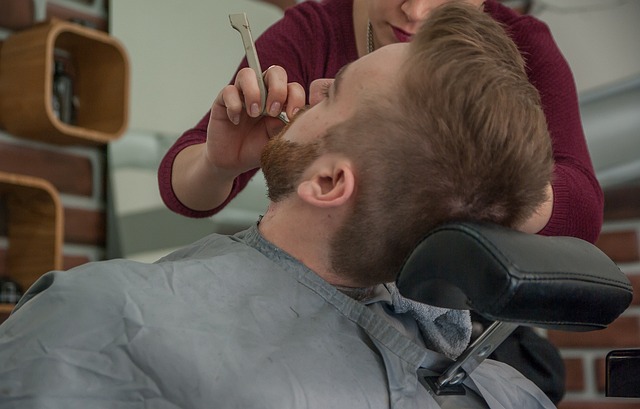 Shaving a colored beard in a dream 